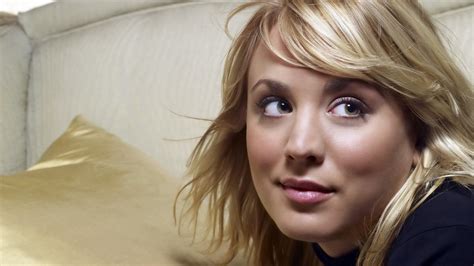 2560x1440 Resolution Kaley Cuoco Hot Eye Images 1440P Resolution Wallpaper - Wallpapers Den