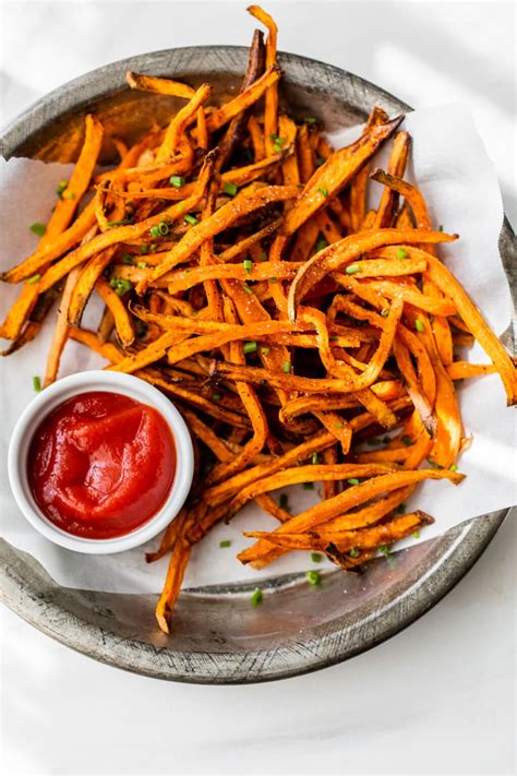 Air Fryer Sweet Potato Fries – WellPlated.com