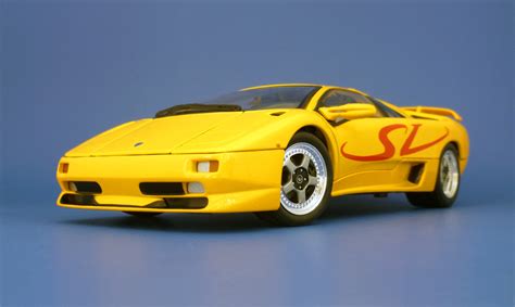 Lamborghini Diablo SV (yellow) - Welly