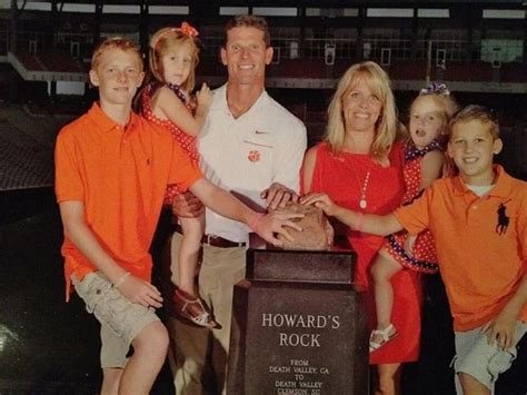 Who is OU coach Brent Venables wife, Julie Venables?