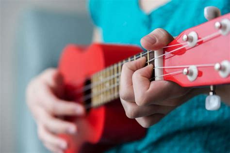 5 Best Soprano Ukuleles for Beginners and Pros in 2021