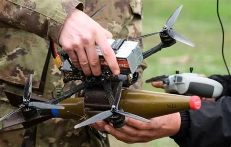 The Russian Armed Forces began testing a new system that allows an FPV ...