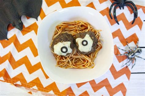 Spooky Spaghetti With EyeBalls - A Spooky Fun Halloween Recipe Idea