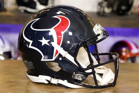 Houston Texans Riddell Speed Authentic Helmet – Green Gridiron, Inc.