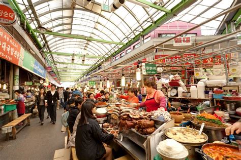 7 Delicious Street Foods in Seoul Under 5,000 Won