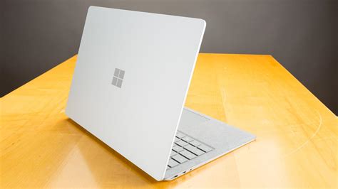 Microsoft Surface Laptop