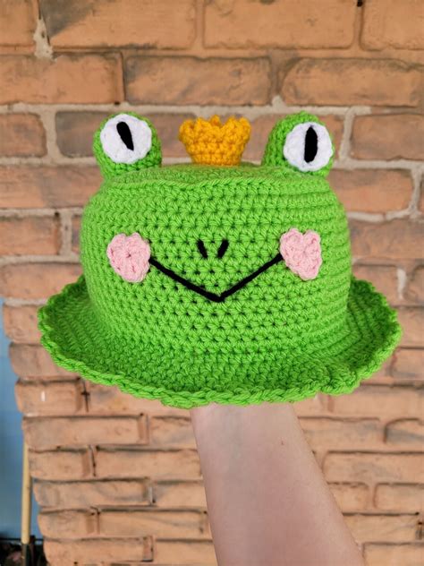 Crochet Frog Bucket Hat - Etsy