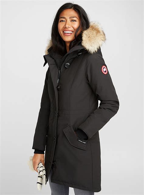 Le parka Rossclair | Canada Goose | Anoraks et Parkas pour Femme ...