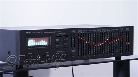 Yamaha GE-60 10-Band Graphic Equalizer mit Spectrum Analyzer