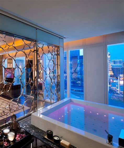 Las Vegas Hotel Rooms With Jacuzzi - bestroom.one