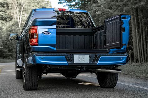 The New Ford F-150 Tailgate Borrows Tons From Ram