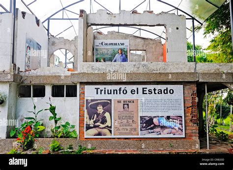 Museum and memorial at the Hacienda Napoles, former estate of drug Stock Photo: 48801745 - Alamy