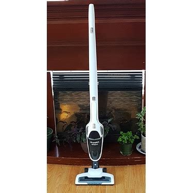 Eureka Lightspeed 2 in 1 Cordless Stick Vacuum reviews in Vacuum Cleaners - ChickAdvisor