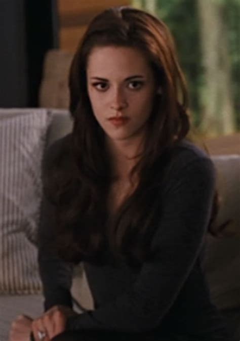 Bella Swan - Twilight - Kristen Stewart - Character profile #2 ...