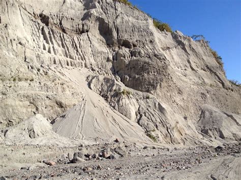 Lahar from Mount Pinatubo. Photo by LBWestlake. | Mount pinatubo, Natural landmarks, Philippines