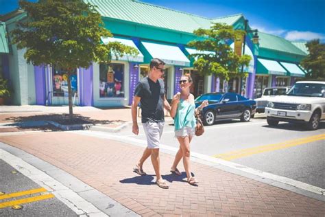 Siesta Key Village Shopping | Siesta Key Rentals | SKLRP