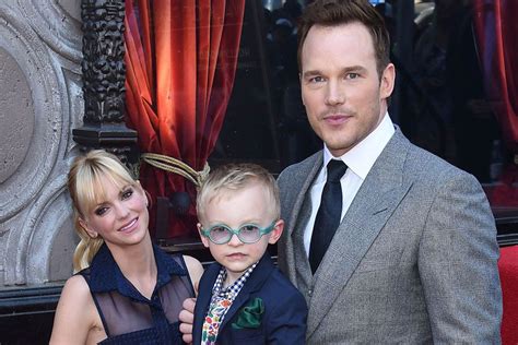 Chris Pratt Family Photos, Wife, Son, Father, Sister, Age, Height, Net ...