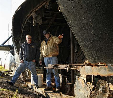 Seawolf Park volunteers try to raise funds for war sub's repairs