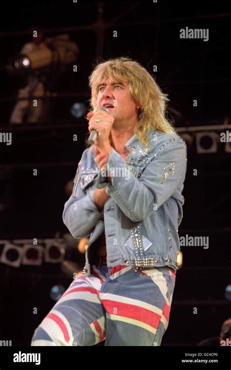 Def leppard hi-res stock photography and images - Alamy