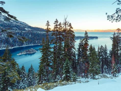 Find Alpine Bliss in a Lake Tahoe Winter Cabin | Vacasa