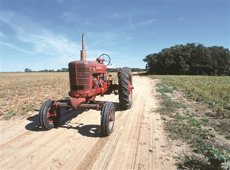 The History of Farmall Tractors: 1940-1954 - Grit