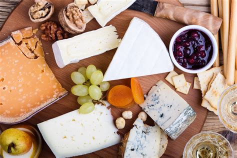 10 Healthy Cheeses Your Body May Actually Benefit From | Livestrong.com ...