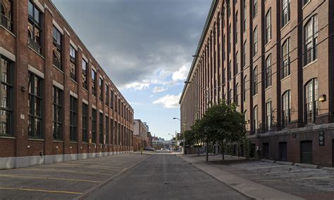 The long buildings of Mowat Avenue in Liberty Village. | vikpahwa.com