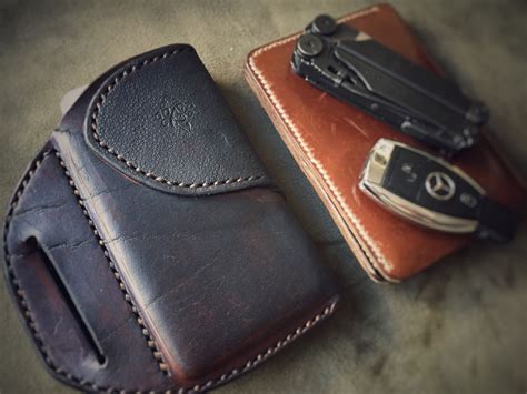 Premium Handmade Leather belt holster iPhone 7 / 6S M18