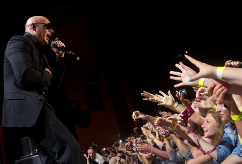 Pitbull Picture 97 - Barclaycard Wireless Festival 2012 - Day 3