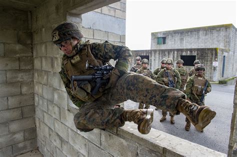 FASTEUR Marines Conduct Security Training in Rota, Spain > U.S. Naval ...