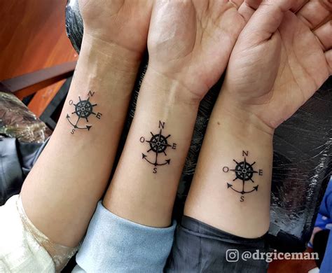 90 Tatuajes Rosa de los Vientos | Los Mejores Tatuajes