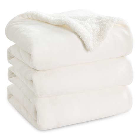 BEDSURE Sherpa Fleece Queen Size Blankets for Bed - Thick and Warm ...