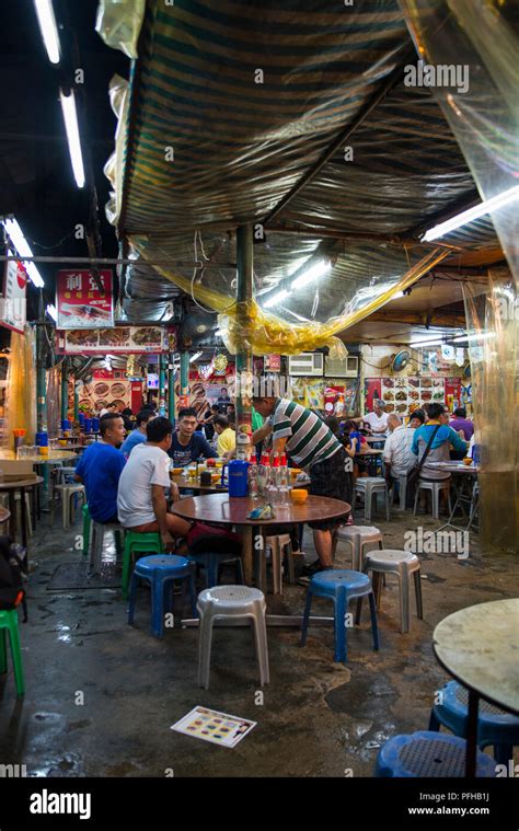 Kowloon night market, Hong Kong,China Stock Photo - Alamy