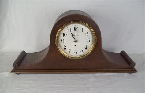 Seth Thomas Antique Mantel Clocks Features and Values | LoveToKnow