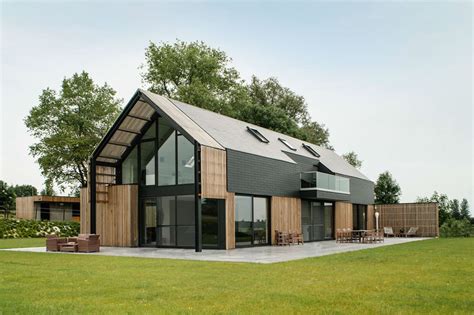 Old Belgian barn is transformed into a gorgeous contemporary home | Barn style house, Barn house ...