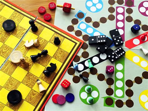 Top 10 Health Benefits of Board Games while Social Distancing