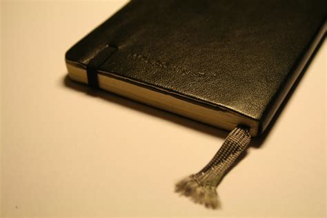 File:" 12 - ITALY - MOLESKINE - notebook - pocket book - agenda 2012 ...