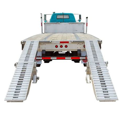 How to Choose the Correct Heavy-Duty Loading Ramp | discountramps.com