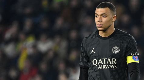 Real Madrid Decision Timeline Revealed for Kylian Mbappé by Pundit