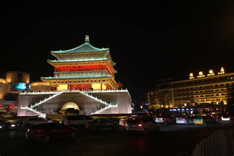 Nightlife in Northwest China's Xi'an