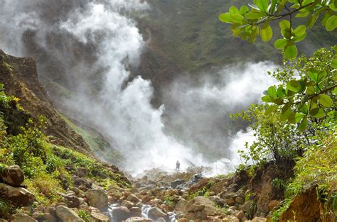 Volcanoes and springs of Dominica - Discover Dominica | Untamed Travelling