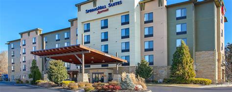 Kid-Friendly Hotels in Pigeon Forge, TN | SpringHill Suites Pigeon Forge