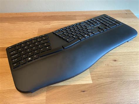 Logitech ERGO K860 Wireless Ergonomic Keyboard - Split Keyboard, Wrist Rest, Nat - town-green.com