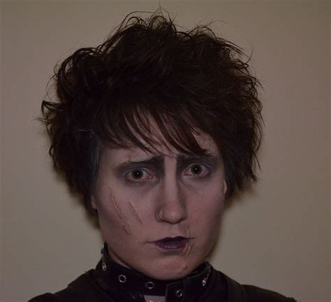 Edward Scissorhands Makeup | Edward scissorhands makeup, Edward scissorhands, Edward