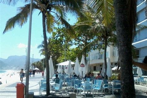 Copacabana's Best Beach Restaurants: Restaurants in Rio de Janeiro