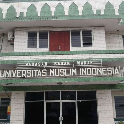 Kampus Universitas Muslim Indonesia (UMI) Makassar - Makassar, Sulawesi ...