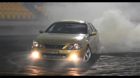 FORD XR6 TURBO BURNOUT AT SYDNEY DRAGWAY 19.8.2015 - YouTube