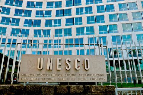 UNESCO responde ante denuncias de violaciones al derecho a la educación en Venezuela - Aula ...