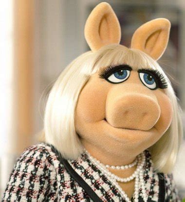 Project Runway All-Stars: Miss Piggy gets a cocktail dress to promote 'The Muppets' | masslive.com