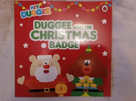 HEY DUGGEE STORY Book Duggee And The Christmas Badge Book Brand New RRP ...